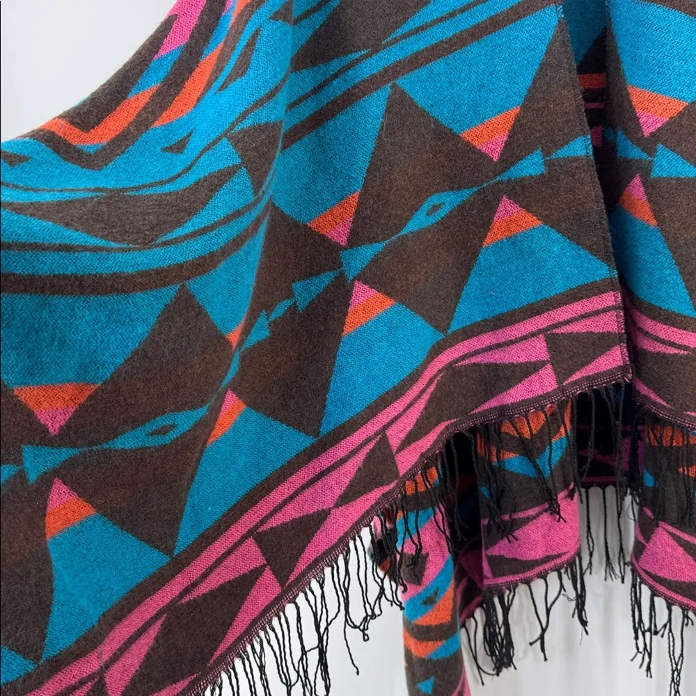 Bohemian Teal Southwestern Print Ruana
Wrap Poncho With Fringe Aztec - Picture 5 of 7